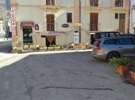 Hotel Santamaria, hotel v destinaci Villa Santa Maria