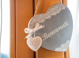 CASA VIDI, hotel in Madonna di Campiglio