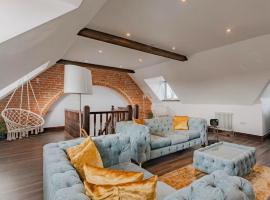 Logan Lodge, Great Yarmouth - for your large group!, Hotel in Great Yarmouth