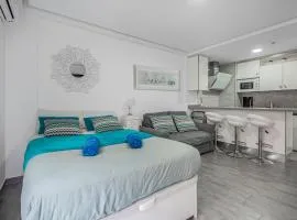 Puerto Cruz Relaxing Shared Pool