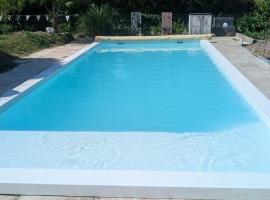 Chez nous à Saint Avertin, ξενοδοχείο σε Saint-Avertin