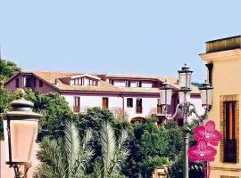 Residenza Locci - Rooms & Apartments