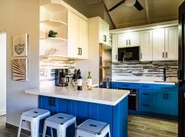 Costal Comfort-2 bedroom Condo