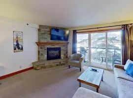 Crestwood 3208 Premier 1 Bedroom