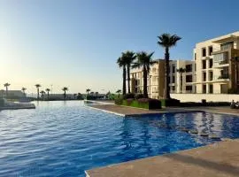 Sea View Apartment & Swimming Pool