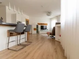Apartment Klagenfurt Center with Free Parking - RING41