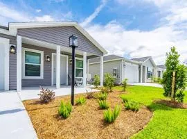 Brand New 2-2 Villa with Golf Cart