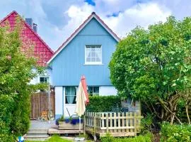 Liebevoll Eingerichtetes Ferienhaus Mit Garten Und Nur 500 M Bis Zum Nordseestrand