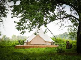 Allikukivi Veinim&otilde;isa gl&auml;mping, glamping em Allikukivi