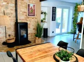 Gîte de charme Abelia avec extérieur au calme