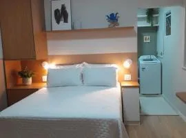Studio Moderno e aconchegante a 100m do metrô, 700m da Praia e do Aterro do Flamengo, conforto e tranquilidade no coração do Rio!