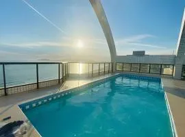 Charmoso flat com vista mar, piscina e wi fi!