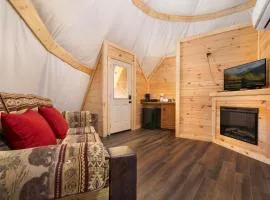 Mustang Manor Teepee, Free tickets, No catch!