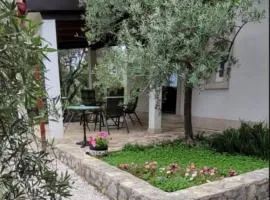 House Feniks, 2 bedrooms, private parking, Starlink!