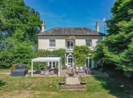 Grand Elegant Georgian Villa Wye Valley National Park
