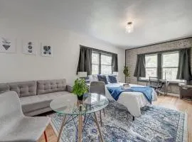 Stylish Studio McKinley Beach - Brady St Lowr East