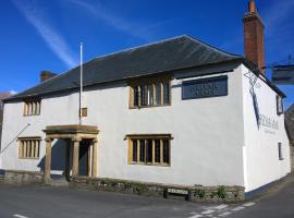 The Helyar Arms, pet-friendly hotel in Yeovil