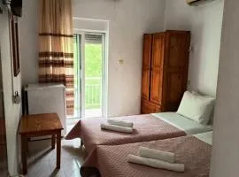 Eleni's Rooms
