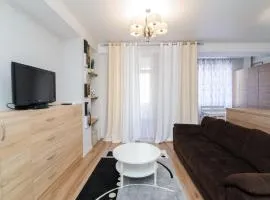 Lev Tolstoi street New Grand Apartments