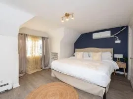 Art Deco Home 3 Min to UOFM