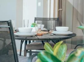Summer Pearl Paralia Ofrinio