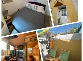 Little Brighton Beach Apartments - Spa Cabin on roof