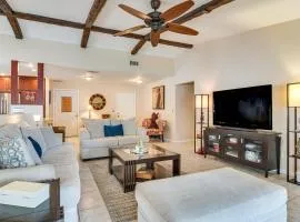 Outdoor Oasis Spacious Stay in Clearwater!
