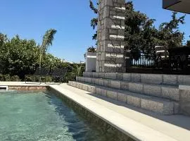 Seaview Villa - Amazing Sea & Mountain View