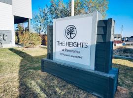 Cozy Private Room Near Calgary Airport with Parking, hotel v destinaci Calgary