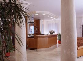 Albergo Alla Campana: Thiene'de bir ucuz otel
