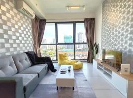 Urban Suites, 4 Plus 2 Pax, 2 Bedrooms Apartment