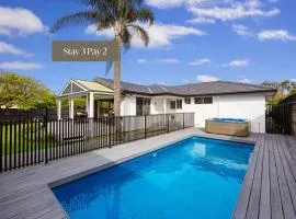 Marco Polo in Blairgowrie with Heated Pool and Spa