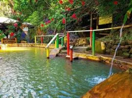 Tia's Bamboo Cottages Restaurant, Bar & Sulphur Spa