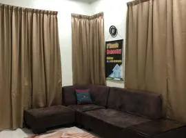 Homestay Tanah Merah D'Domis Homestay Cek Su