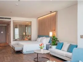 Seaside Elegance- À la carte Hotel Hạ Long