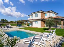 4 Bedroom Stunning Home In Nedescina, ξενοδοχείο σε Nedeščina