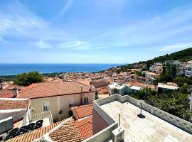 MonJa puhkemaja, &uuml;d&uuml;lőh&aacute;z Marath&oacute;kamboszban