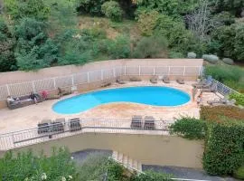 Apartment near St Tropez with pool
