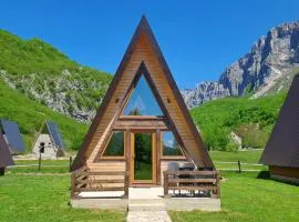 Wooden cottages KONAK