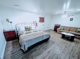 Fox n Bear Cottages Big Bear, hotel in Big Bear Lake