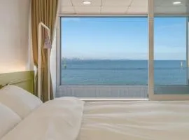 Pohang Etoile Poolvilla