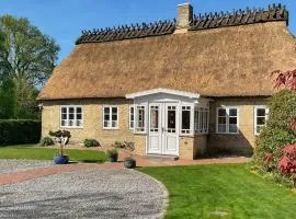 Nice Home In Tolk With Wifi