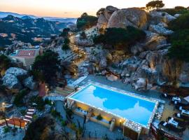 Villa Esmeralda - Private Pool, Hotel in Costa Paradiso
