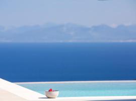 Ilania Luxury Villas, hotel com banheiras de hidromassagem em Tsoukaladhes