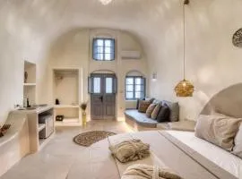 Room in Villa - Panoramic Villa in Akrotiri with Stunning Views