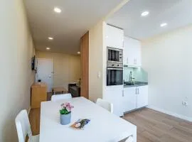 Close to Everything Your Oporto Gray PRM 2T