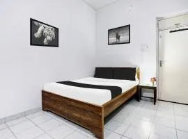 Super Hotel O Gol Bagicha Near Railway Station