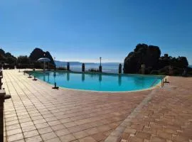 Ferienhaus Red Coral Mit Pool