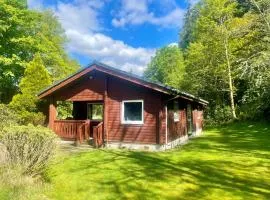 18 Lamont Lodges