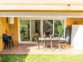 Adosado Nuevo con Piscina, Playa, Garaje y Jardín